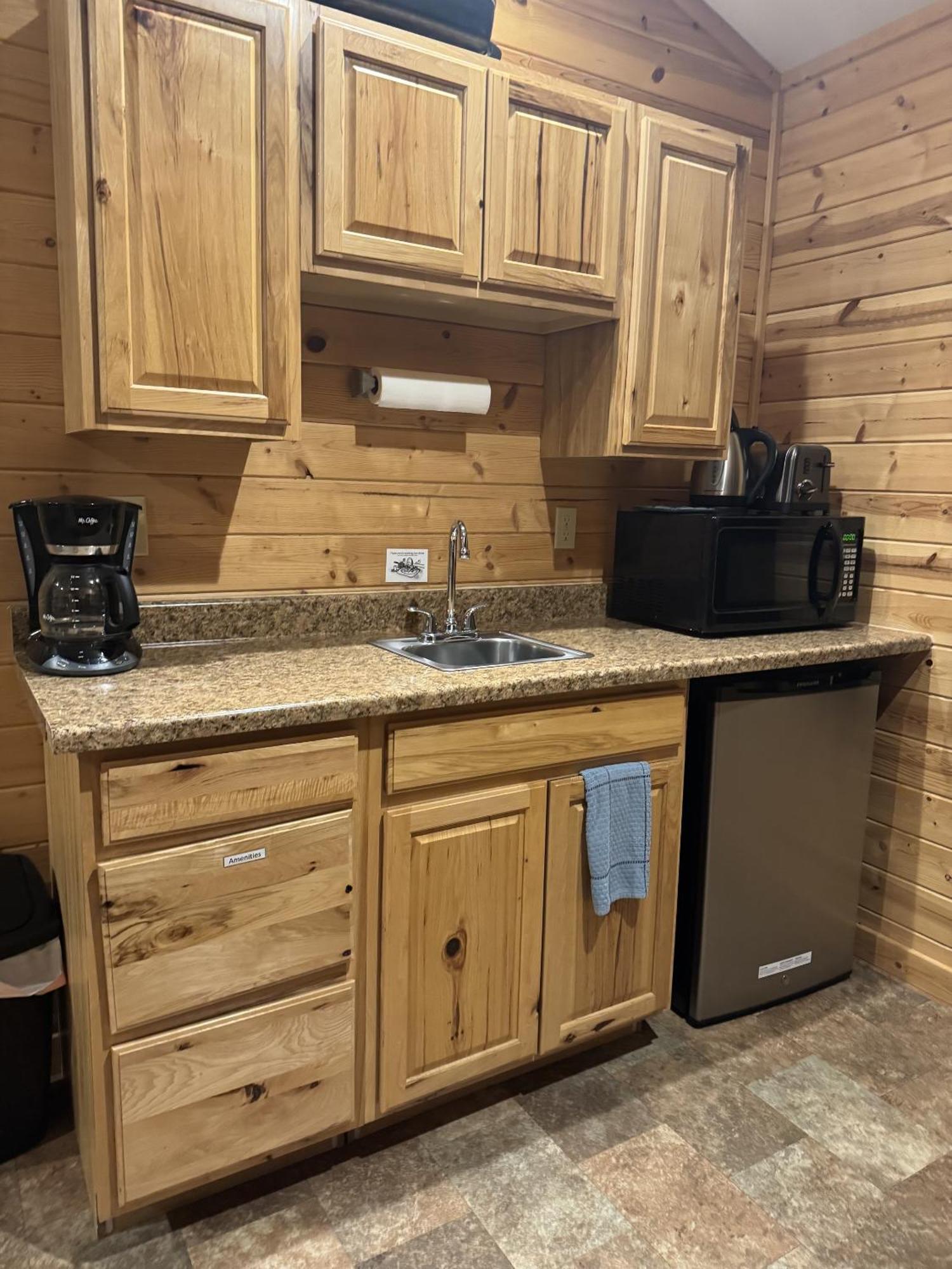 Susitna River Lodging, Backwoods Cabins تالكيتنا المظهر الخارجي الصورة